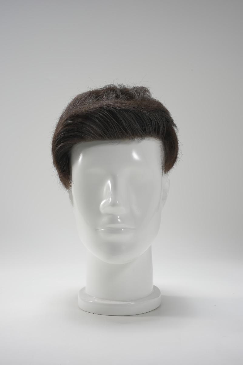 protesis capilar para hombre de base de skin super delgado con pelo largo medio en la superficie con flequillo. Fácil de estilizar