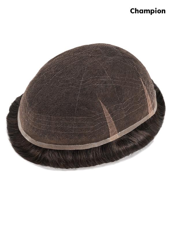 Prótesis capilar con cabello precortado y desvanecido a los lados. con cabello natural