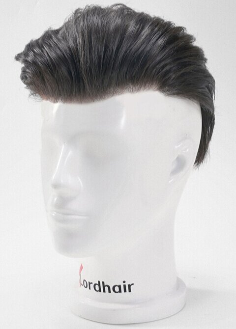 Estilo pompadour en protesis capilar para hombre