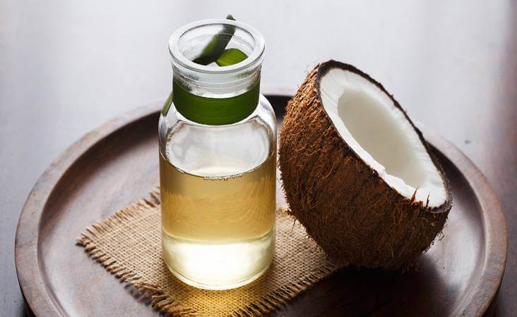 aceite de coco para el creciemiento del cabello