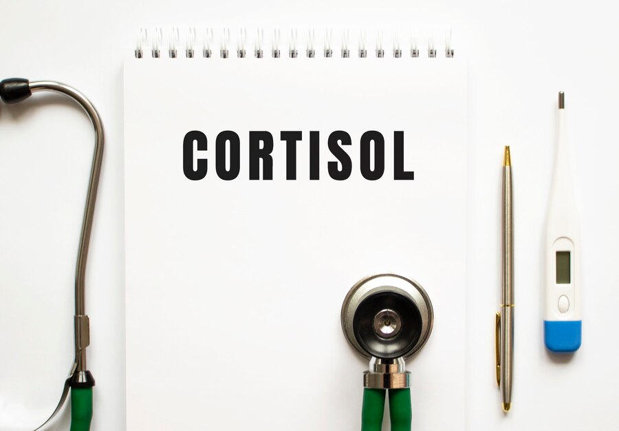 ¿Puede el cortisol ocasionar pérdida de cabello?