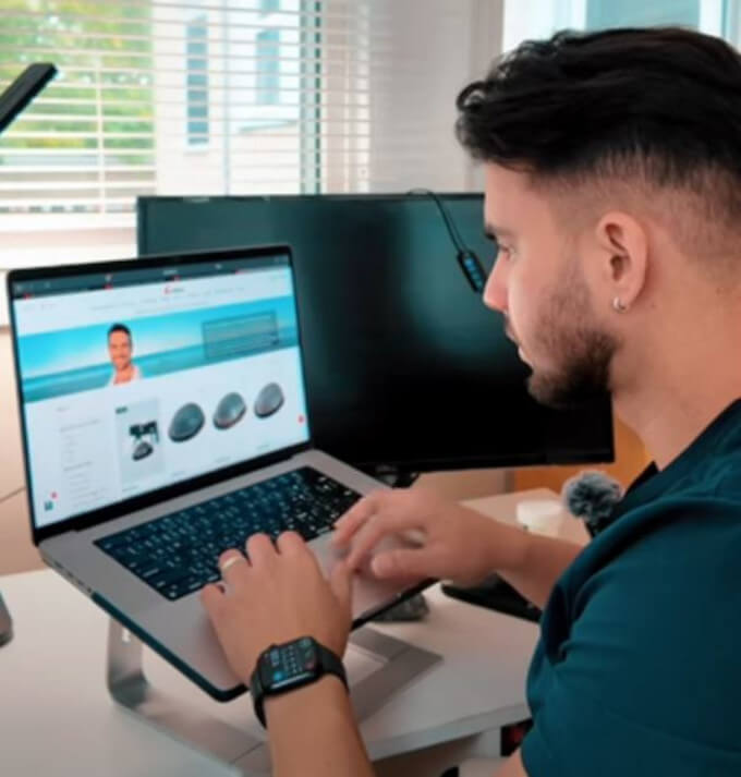 Compara Proveedores de Prótesis Capilares y Bisoñés